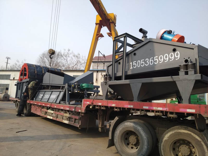 新型細(xì)沙回收機(jī)發(fā)貨現(xiàn)場(chǎng)